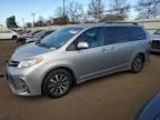 2020 Toyota Sienna XLE