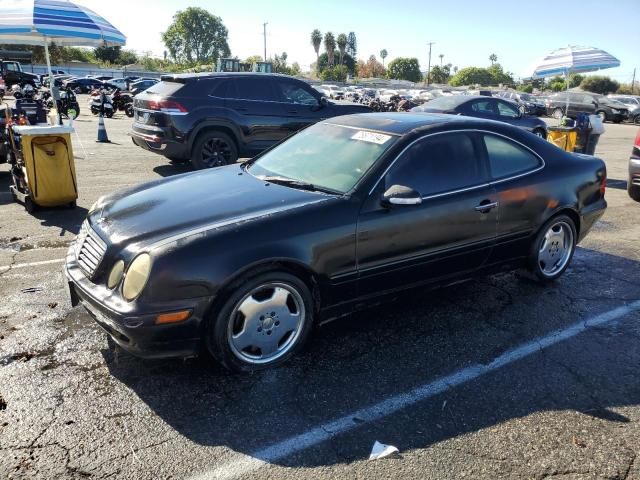 2000 Mercedes-Benz CLK 320