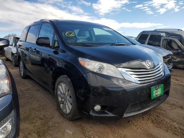 2011 Toyota Sienna XLE