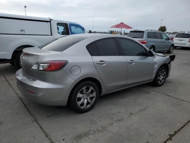 2013 Mazda 3 I