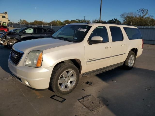 2011 GMC Yukon XL C1500 SLT