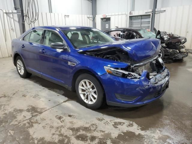 2014 Ford Taurus SE