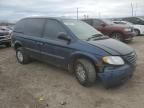 2005 Chrysler Town & Country