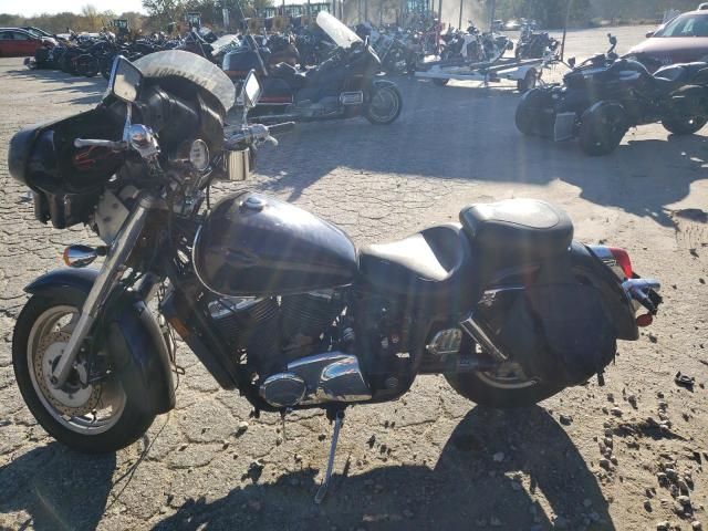 2007 Honda VT1100 C2