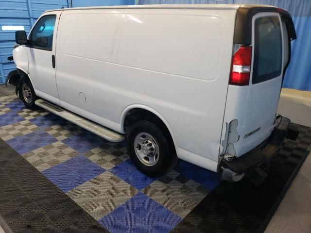 2022 Chevrolet Express G2500