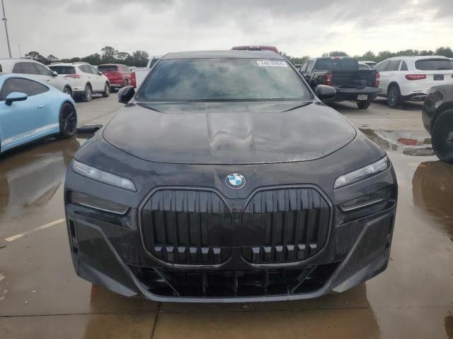 2024 BMW 740 XI