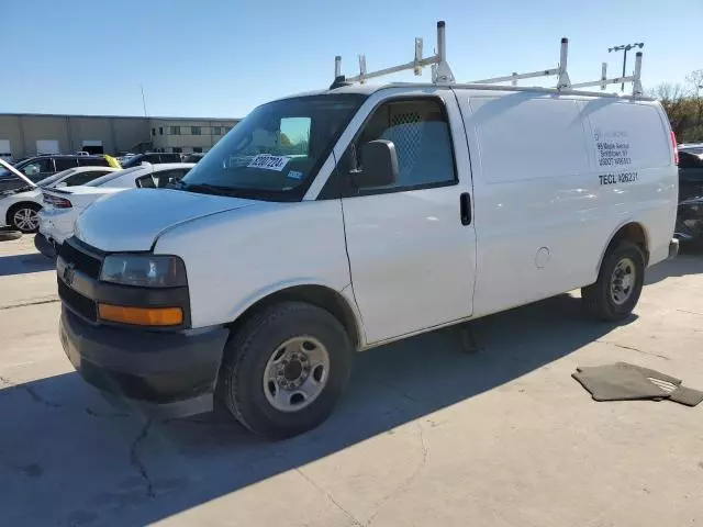 2020 Chevrolet Express G2500