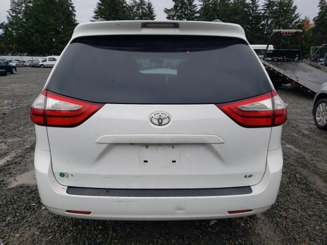 2015 Toyota Sienna LE