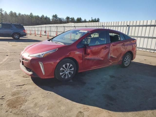 2020 Toyota Prius LE