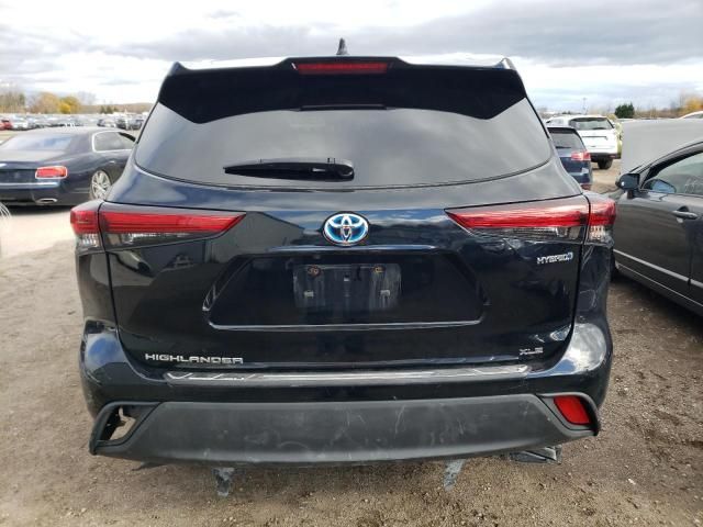 2020 Toyota Highlander Hybrid XLE