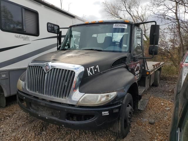 2002 International 4000 4300