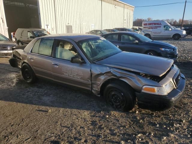 2003 Ford Crown Victoria