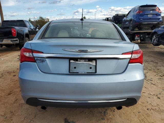 2012 Chrysler 200 Touring