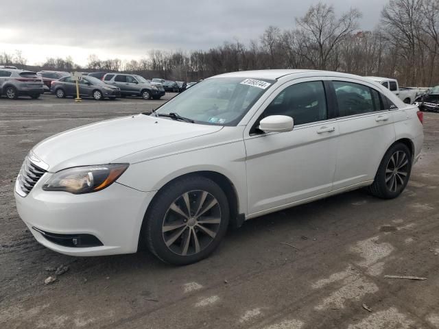 2014 Chrysler 200 Touring