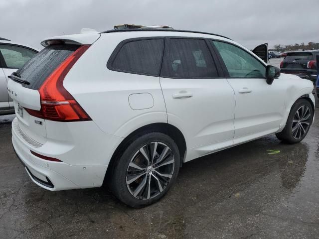 2023 Volvo XC60 Plus