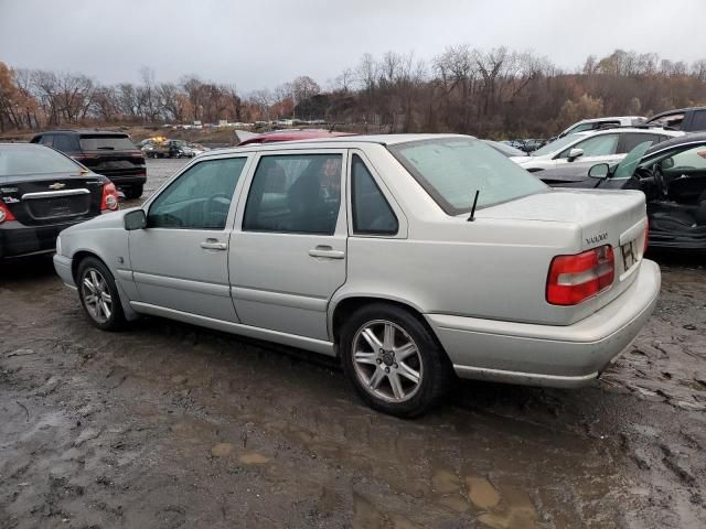 2000 Volvo S70 GLT