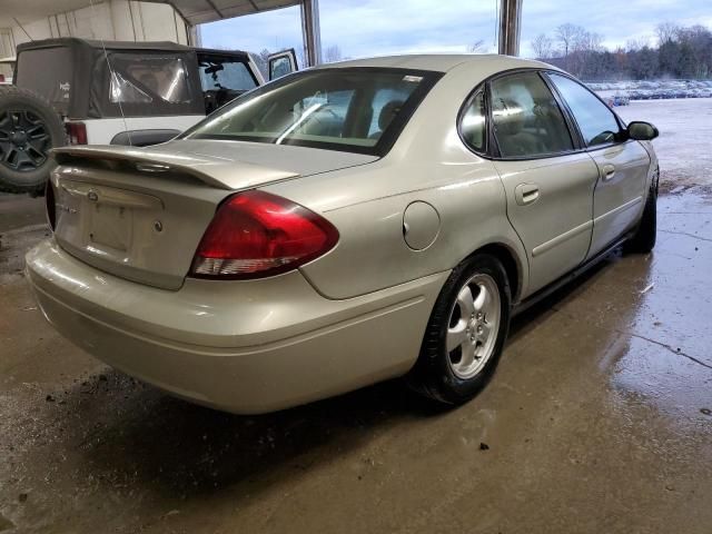 2005 Ford Taurus SE