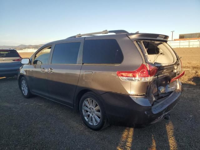 2013 Toyota Sienna XLE