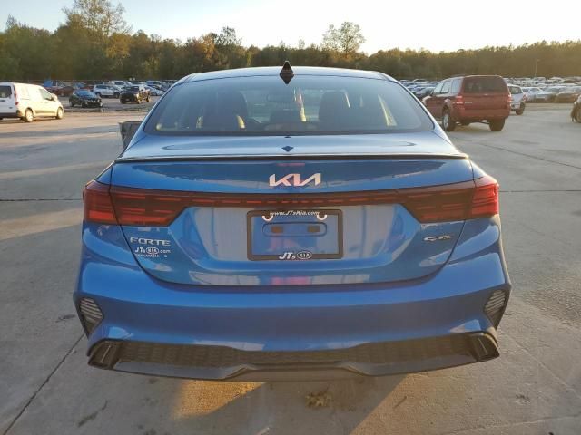 2022 KIA Forte GT Line