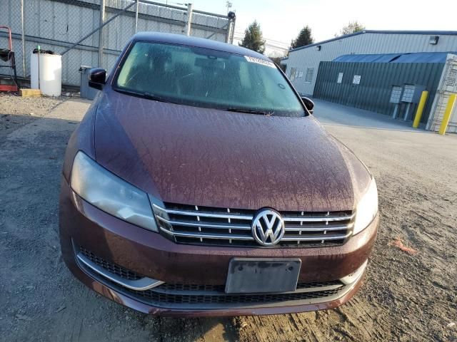 2014 Volkswagen Passat SE