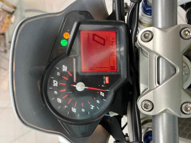 2011 Aprilia Dorsoduro 750