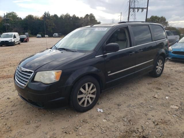 2009 Chrysler Town & Country Touring