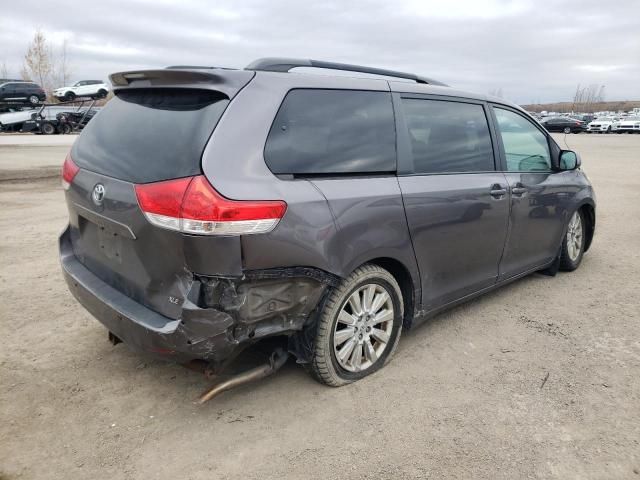 2012 Toyota Sienna XLE