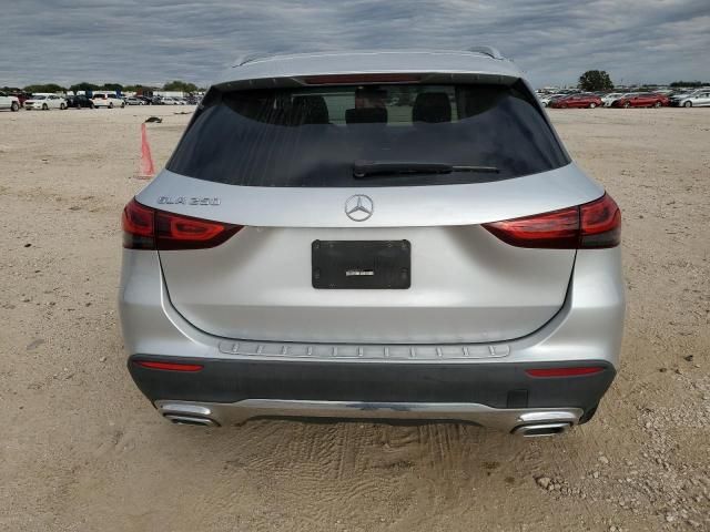 2021 Mercedes-Benz GLA 250