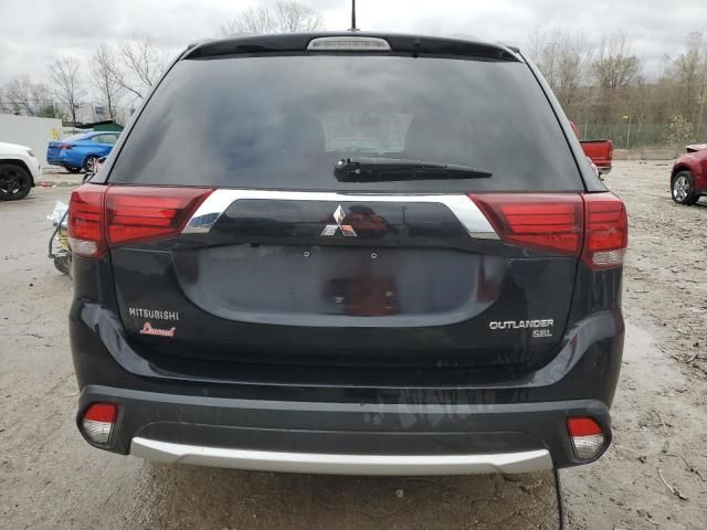 2016 Mitsubishi Outlander SE