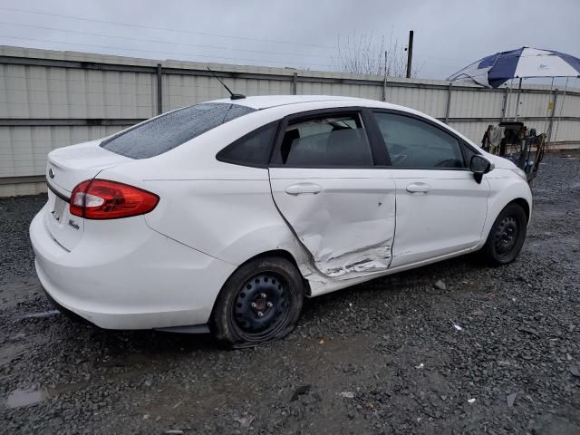 2013 Ford Fiesta SE