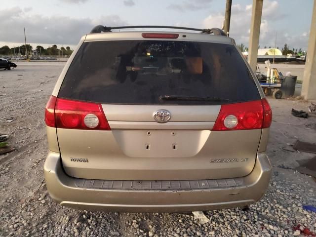 2008 Toyota Sienna CE