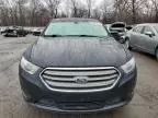 2014 Ford Taurus SE