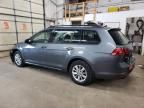 2017 Volkswagen Golf Sportwagen S