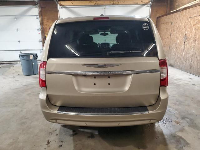 2012 Chrysler Town & Country Touring L