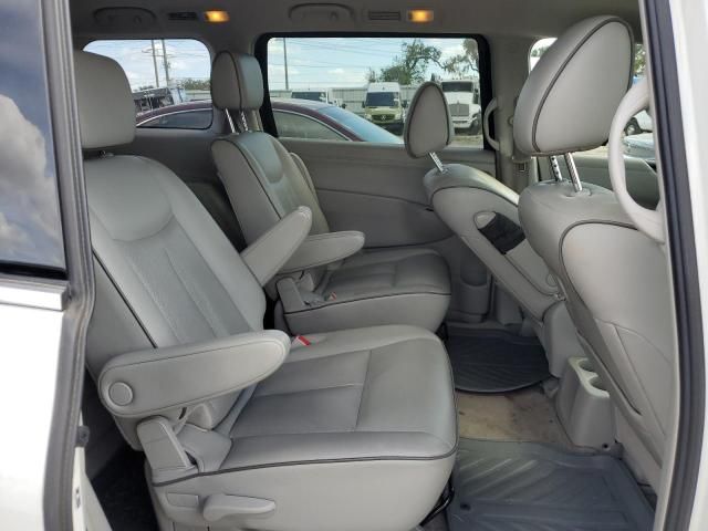 2015 Nissan Quest S