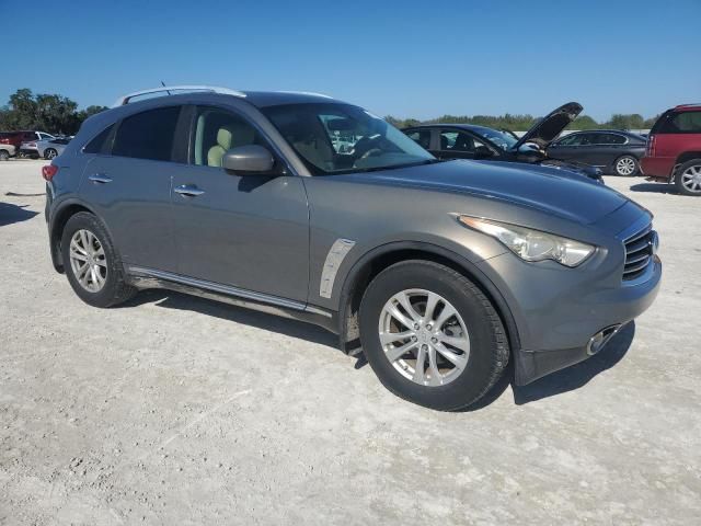 2013 Infiniti FX37