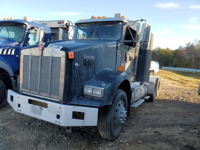 2013 Kenworth Construction T800