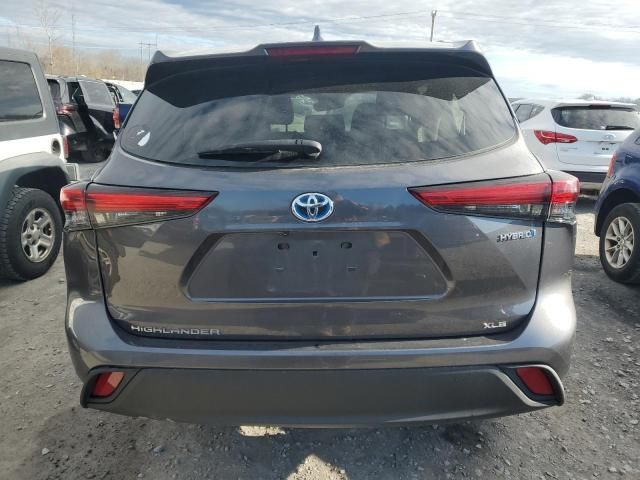 2021 Toyota Highlander Hybrid XLE