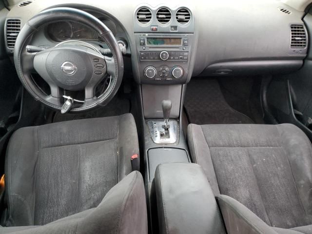 2010 Nissan Altima Base