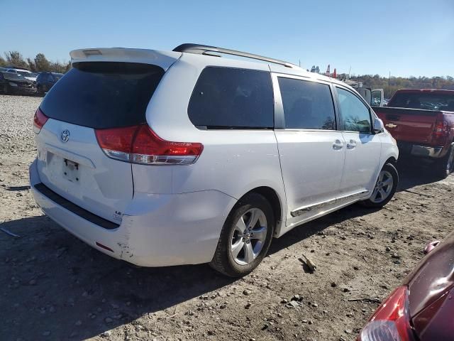 2012 Toyota Sienna LE