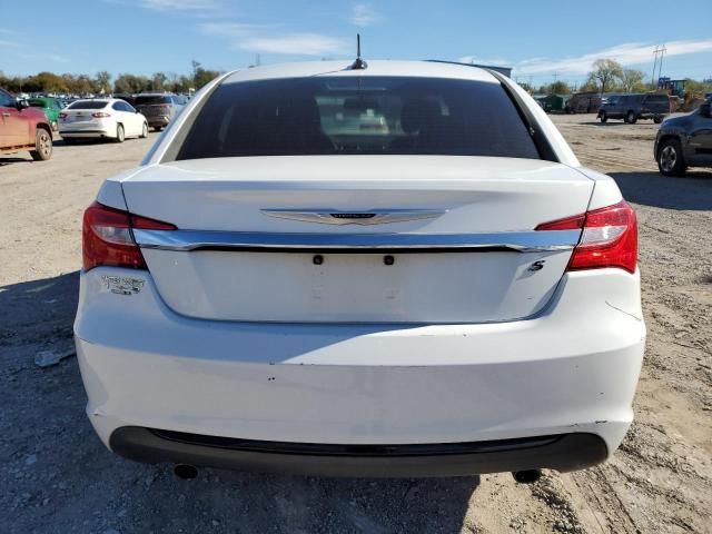 2013 Chrysler 200 Limited