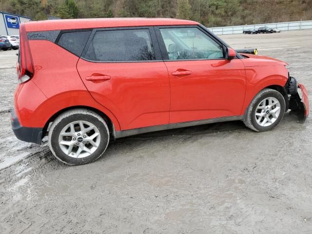 2022 KIA Soul LX