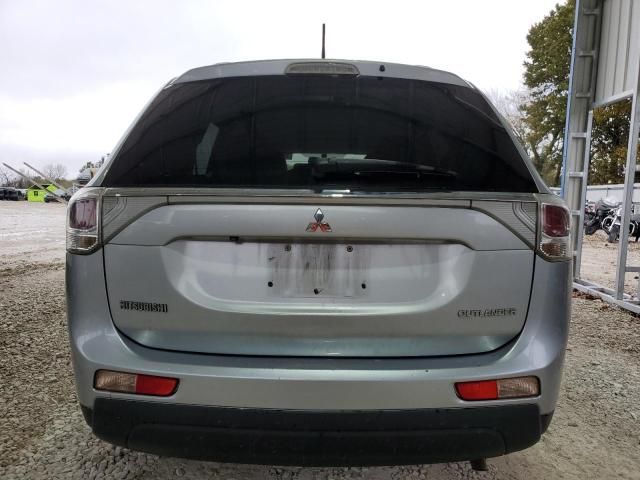 2014 Mitsubishi Outlander SE