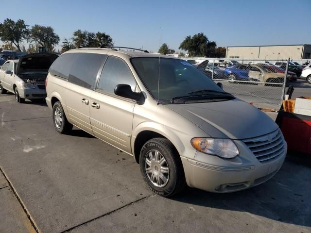 2006 Chrysler Town & Country Limited