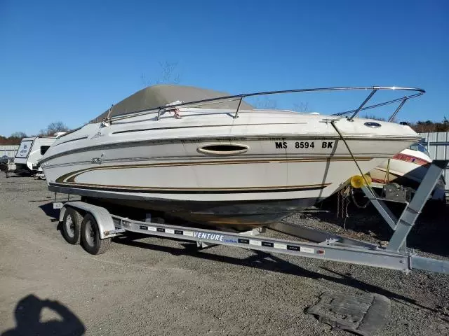 2000 Sea Ray Boat