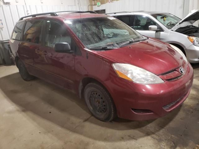 2010 Toyota Sienna CE