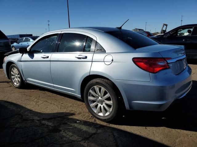 2013 Chrysler 200 Touring