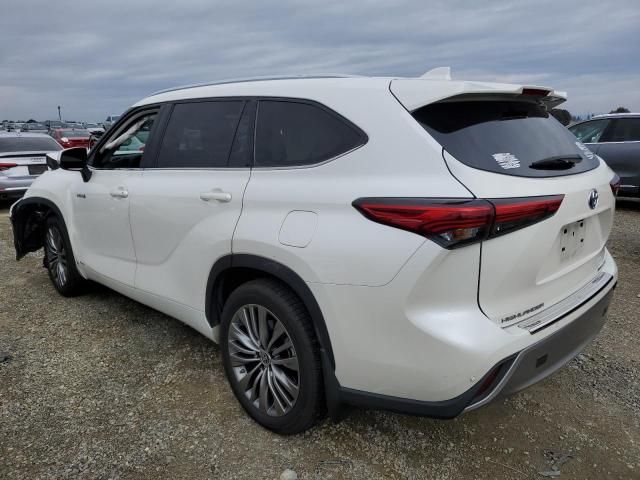 2021 Toyota Highlander Hybrid Platinum