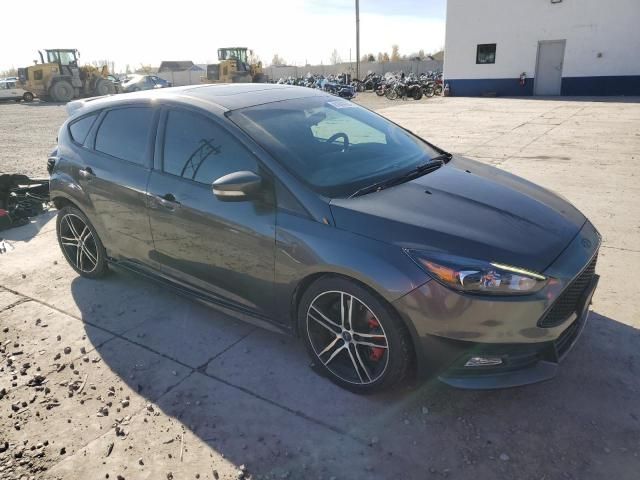 2016 Ford Focus ST