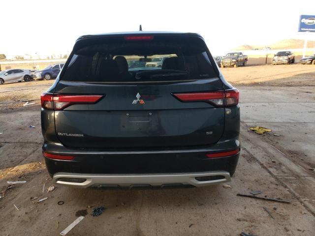 2024 Mitsubishi Outlander SE